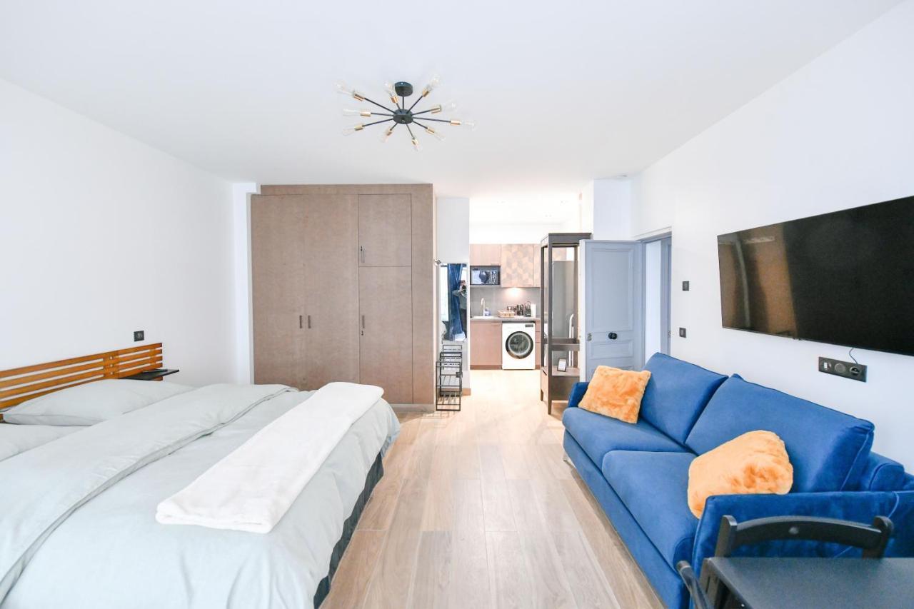 Parking Gratuit A Paris Montmartre Charme Et Elegance - Appartement Lumineux A Deux Pas Du Sacre-Coeur - Parking Gratuit - Sacre-Coeur -Metro Anvers ภายนอก รูปภาพ