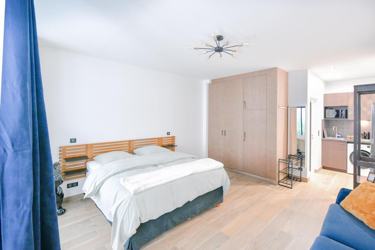 Parking Gratuit A Paris Montmartre Charme Et Elegance - Appartement Lumineux A Deux Pas Du Sacre-Coeur - Parking Gratuit - Sacre-Coeur -Metro Anvers ภายนอก รูปภาพ